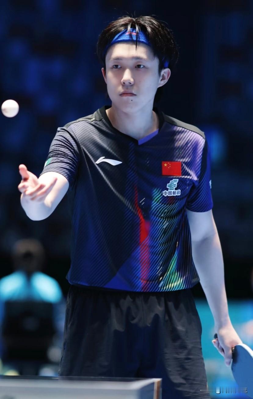 国乒颜值真的太高了，帅哥美女一抓一大把，各有各的魅力。我最偏爱王楚钦，高高瘦