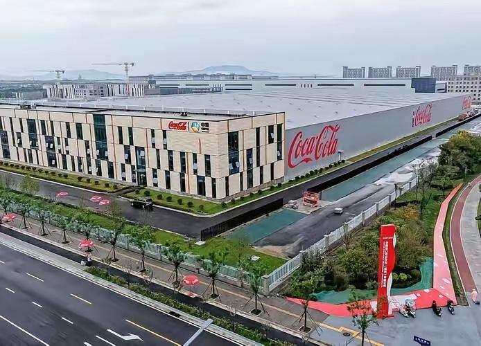 2027年1月起，美国肯德基将全面弃用百事可乐，改用可口可乐，中国肯德基会跟着变