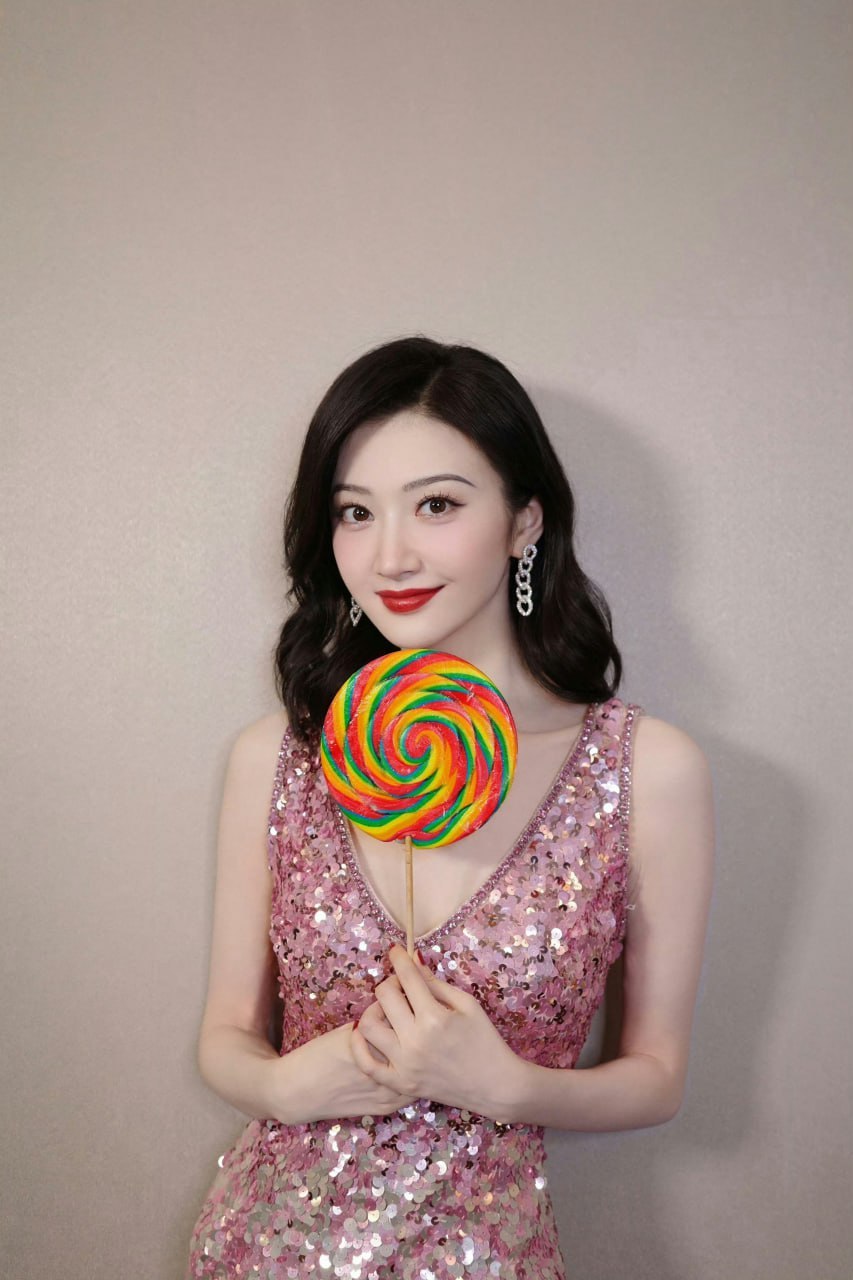 景甜好适合这种明艳风​​​
