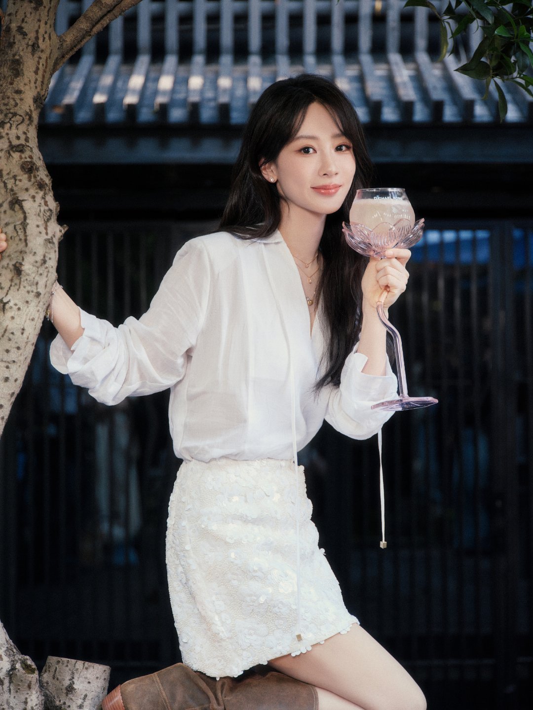 杨紫董竹君世界上最好的保鲜就是不断进步，让自己成为更好和更值得爱的人。杨紫玉