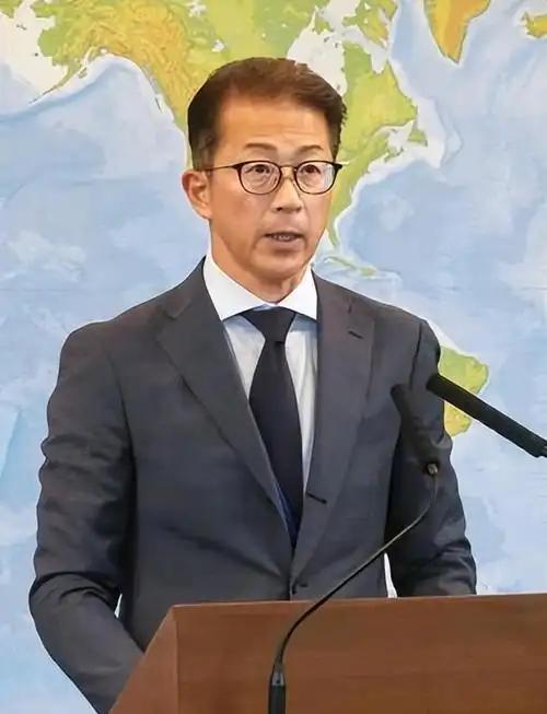 日本称已就中国直呼高市早苗其名向中国提出抗议。10月7日，日本外务省发言人北村俊