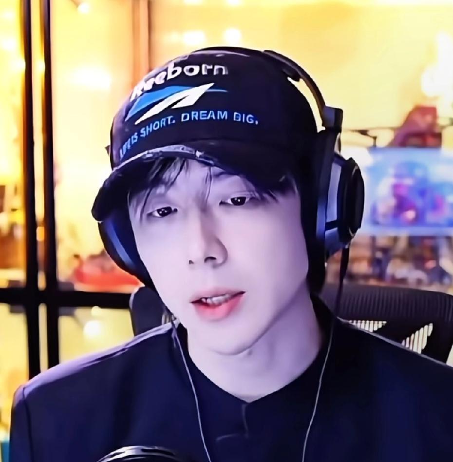 这就是刘宇宁眼中的金靖啊刘宇宁在直播中聊到金靖，对她可谓是赞赏有加。他说之前跟