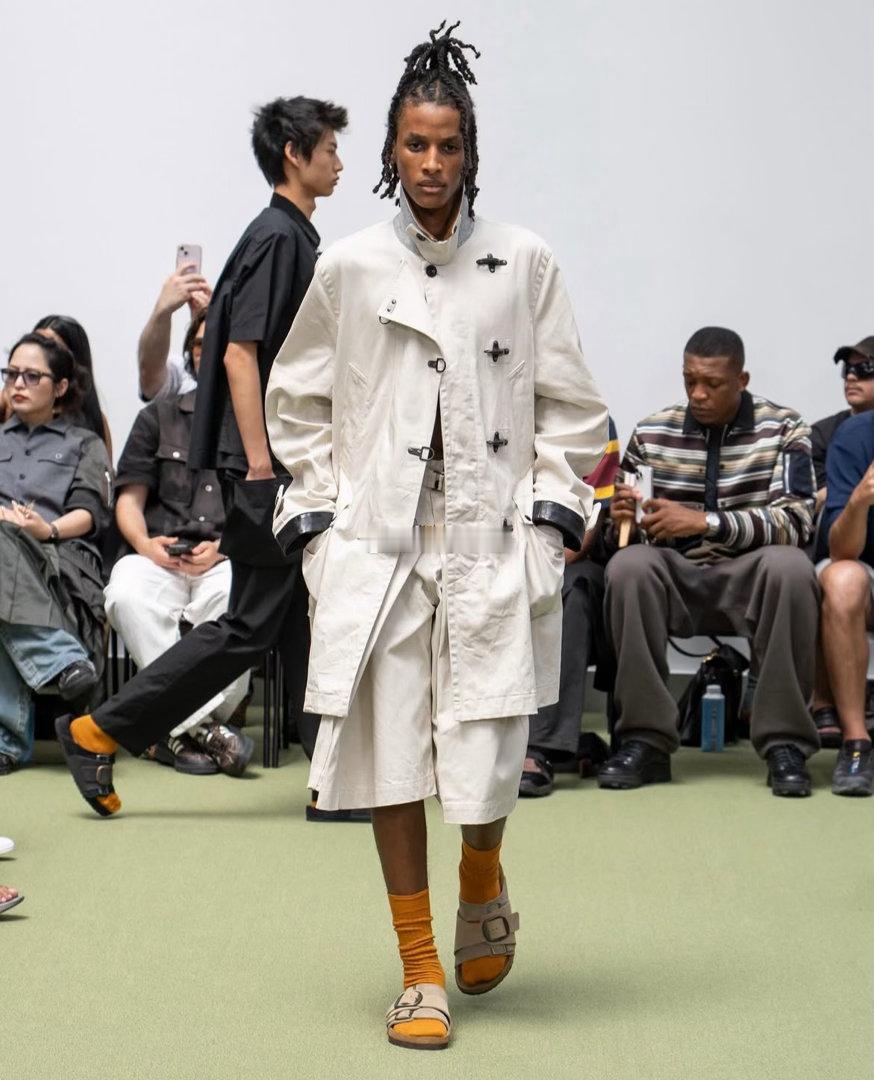 BIRKENSTOCK×Sacai首度联手！在巴黎时装周sacai20