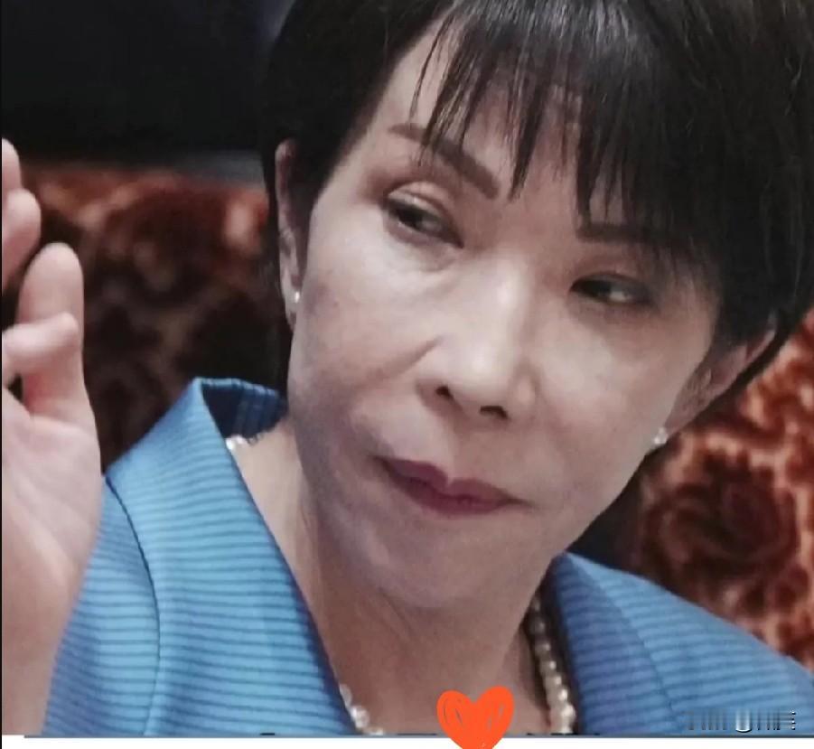 看到高市早苗icon的言行我和老公对视了几秒，老公沉默了许久，突然和我说