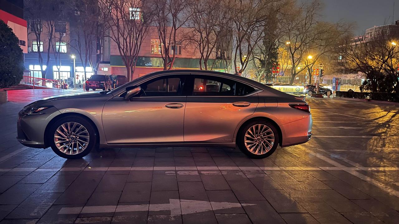 关于HEV油耗，实测百公里低于4升，全是假的。这个季节测试HEV油耗是最友好的