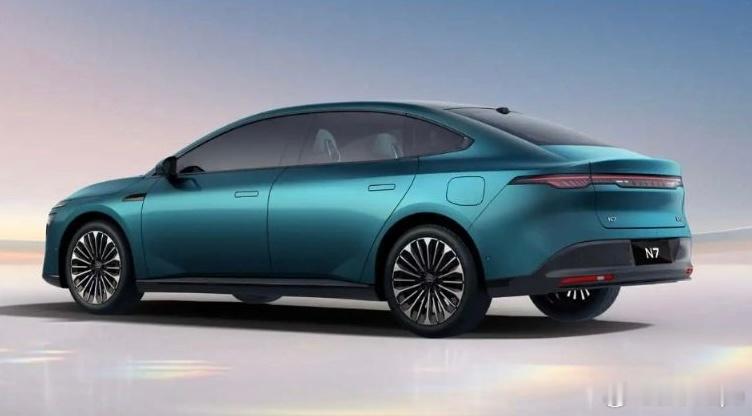 东风这波固态电池有点东西！997公里续航+2026年9月上市，7年研发打底还过了