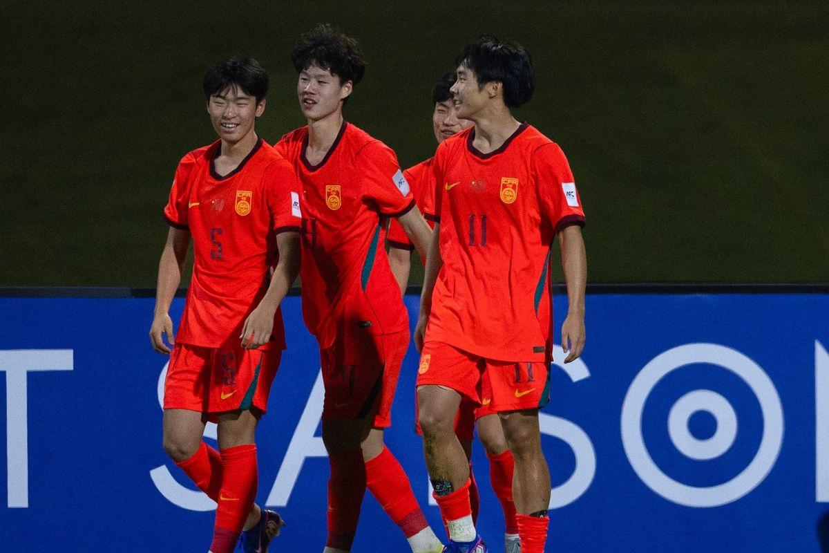 U17亚洲杯一夜决赛出炉！国足2-0晋级，决战日本，争夺冠军！北京时间5月