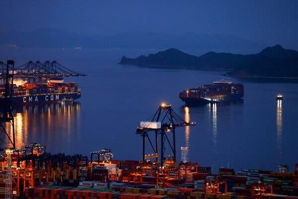 国家公祭日当天，外媒曝出美军疑似突袭中国商船，日本网民又兴奋了据多家外媒13