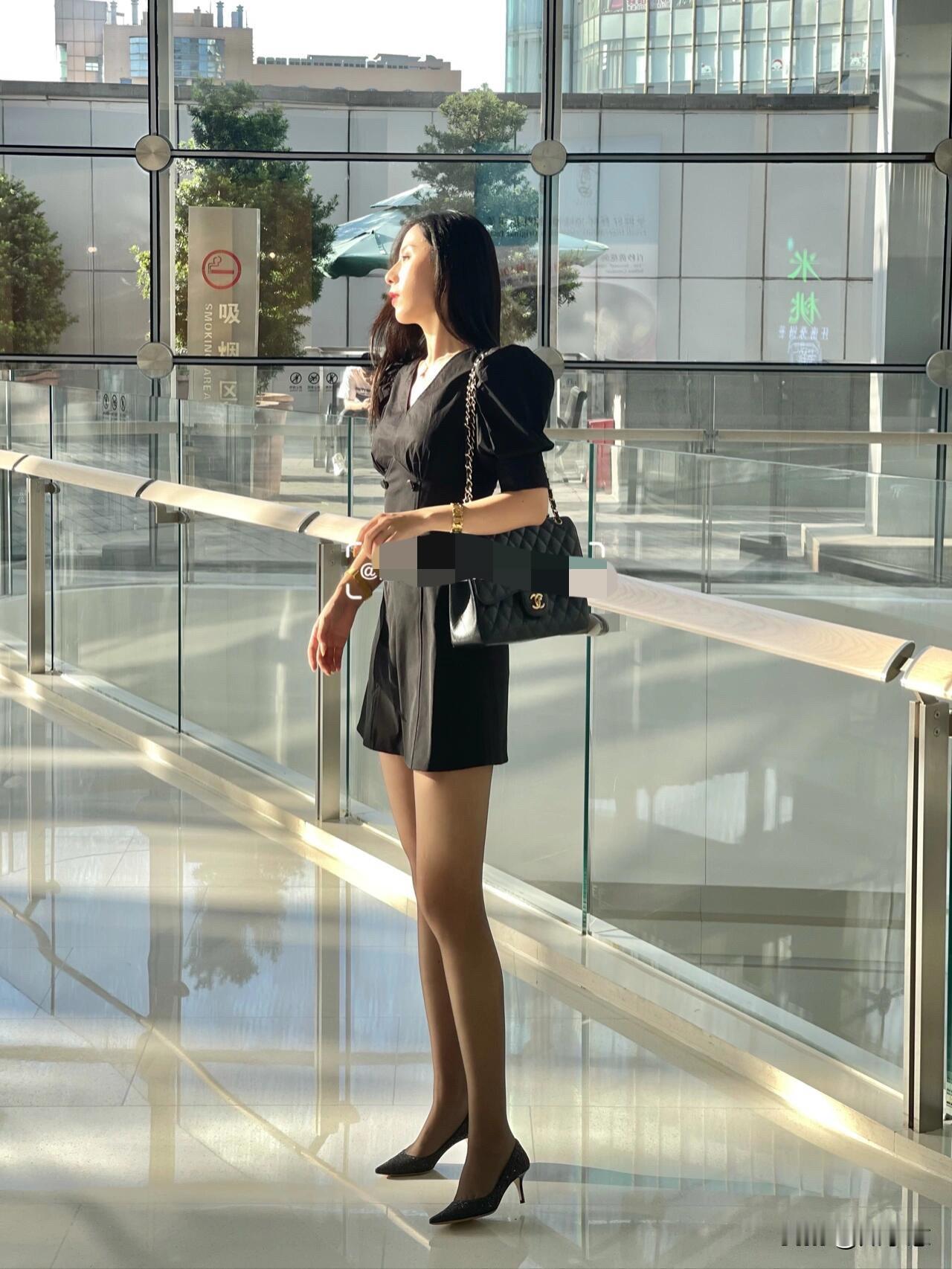 断舍离|必备奢侈品APP|👛包治百病||🏖️节假日期间旅游玩了一趟，️出行机