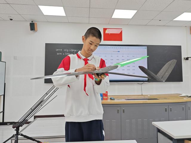 6分钟零失误！北京初一学生拿下全国航模冠军，入选国家队