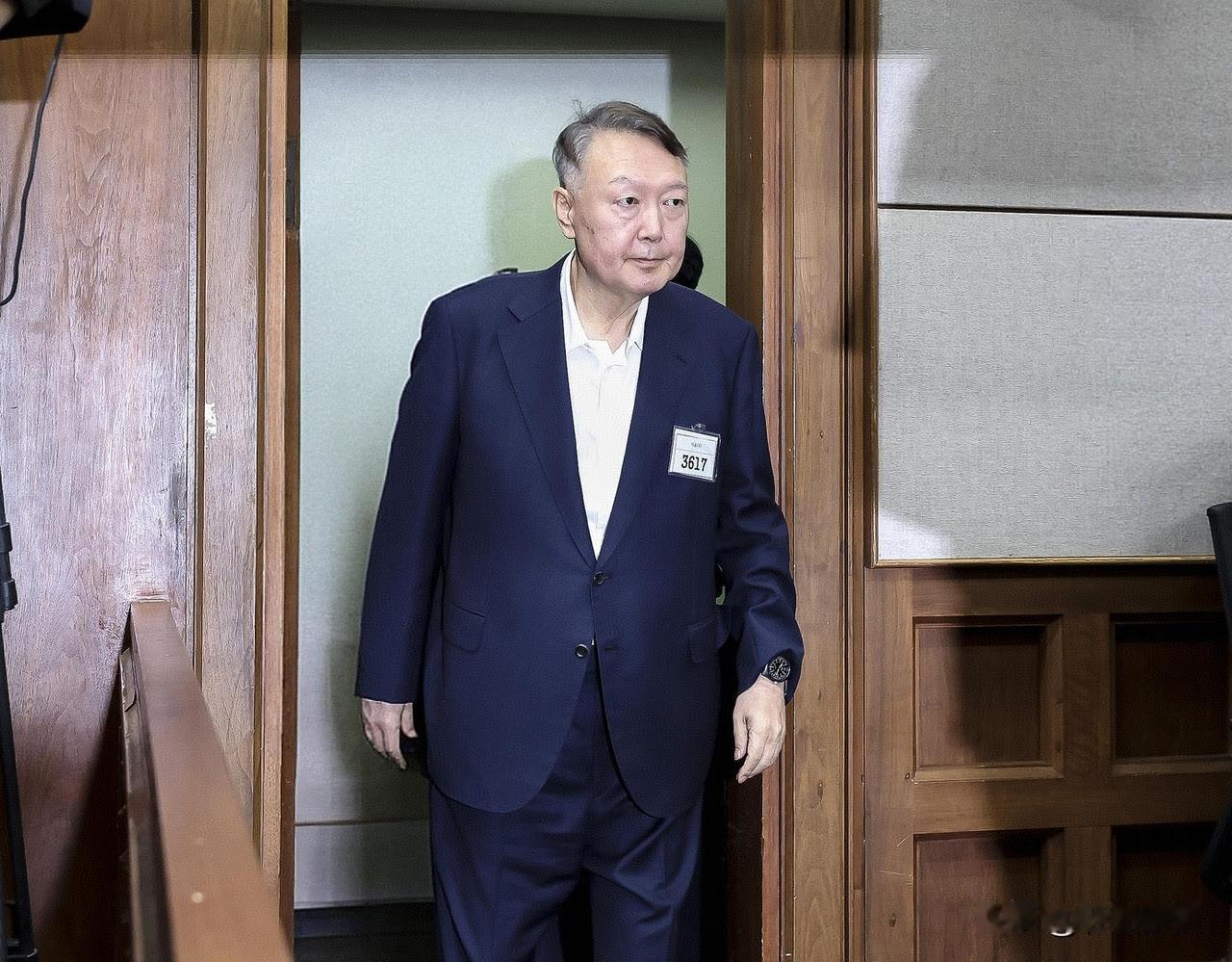 一场失控的“政治豪赌”。历经180天调查，韩国特检组揭开惊天黑幕。韩国前