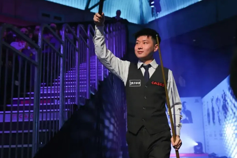 为什么说赵心童的目标不应该是特鲁姆普，而应该是塞尔比？1、虽然两人打出的风格极