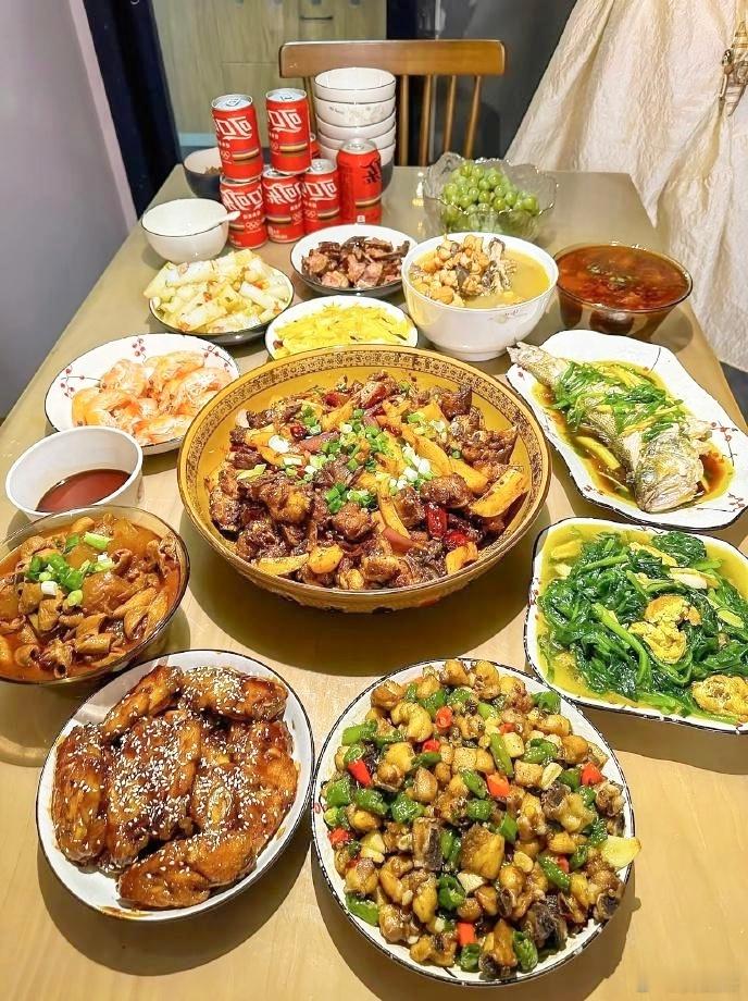 年夜饭大比拼，大家一起晒一晒。