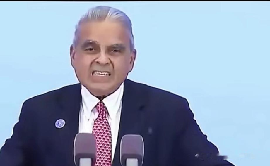 新加坡前外交官马凯硕最近的吐槽，简直是把某些国家的“白眼狼”行为扒得明明白白。