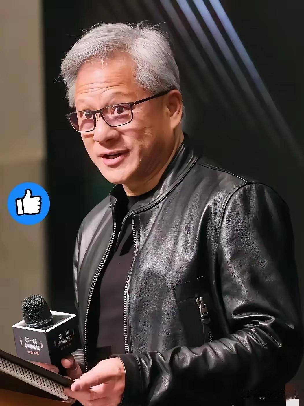 英伟达CEO黄仁轩透露消息！​11月20日，英伟达CEO黄仁勋透露，公司最新的