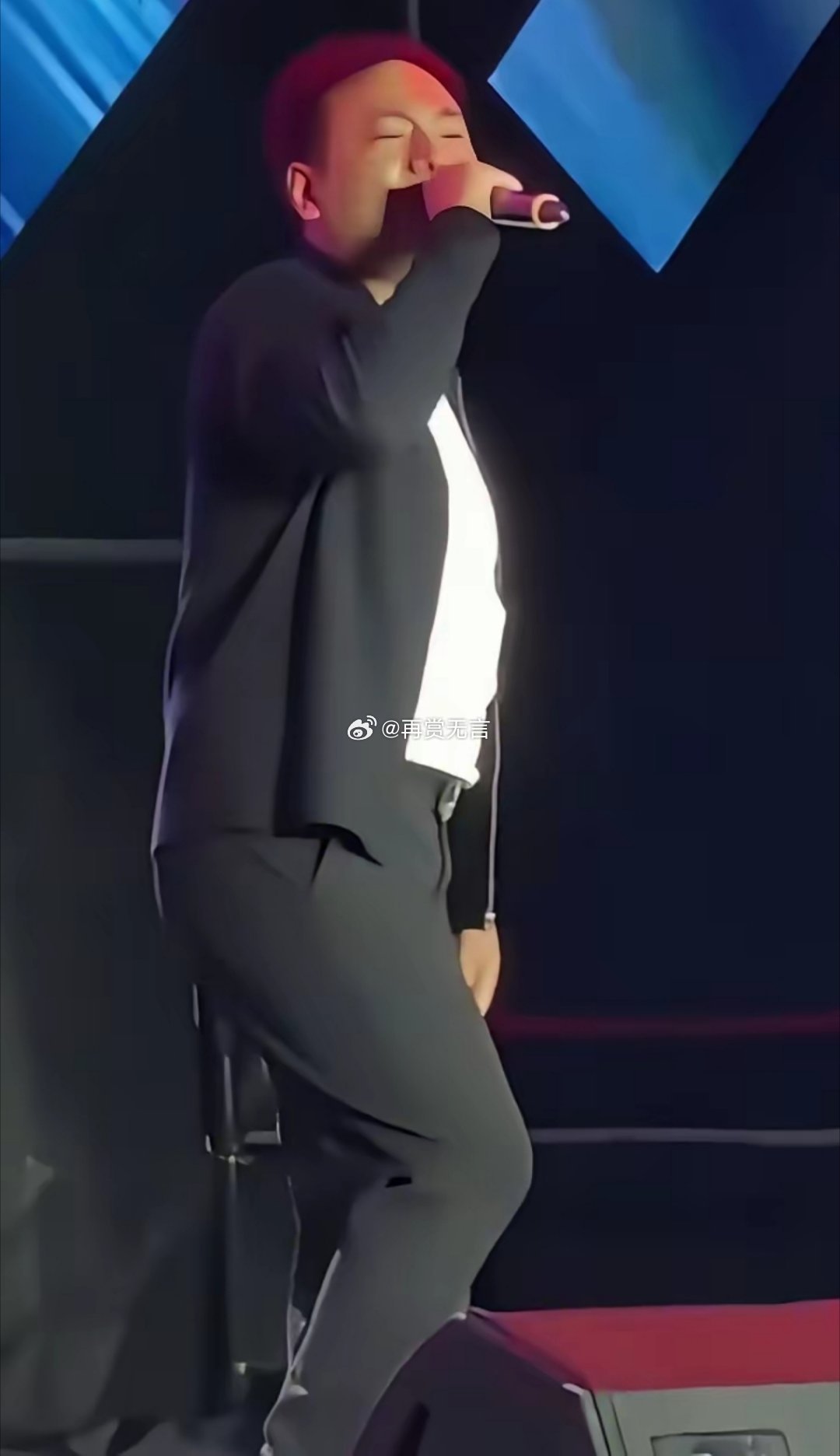 一个明星有化妆师的重要性​​​