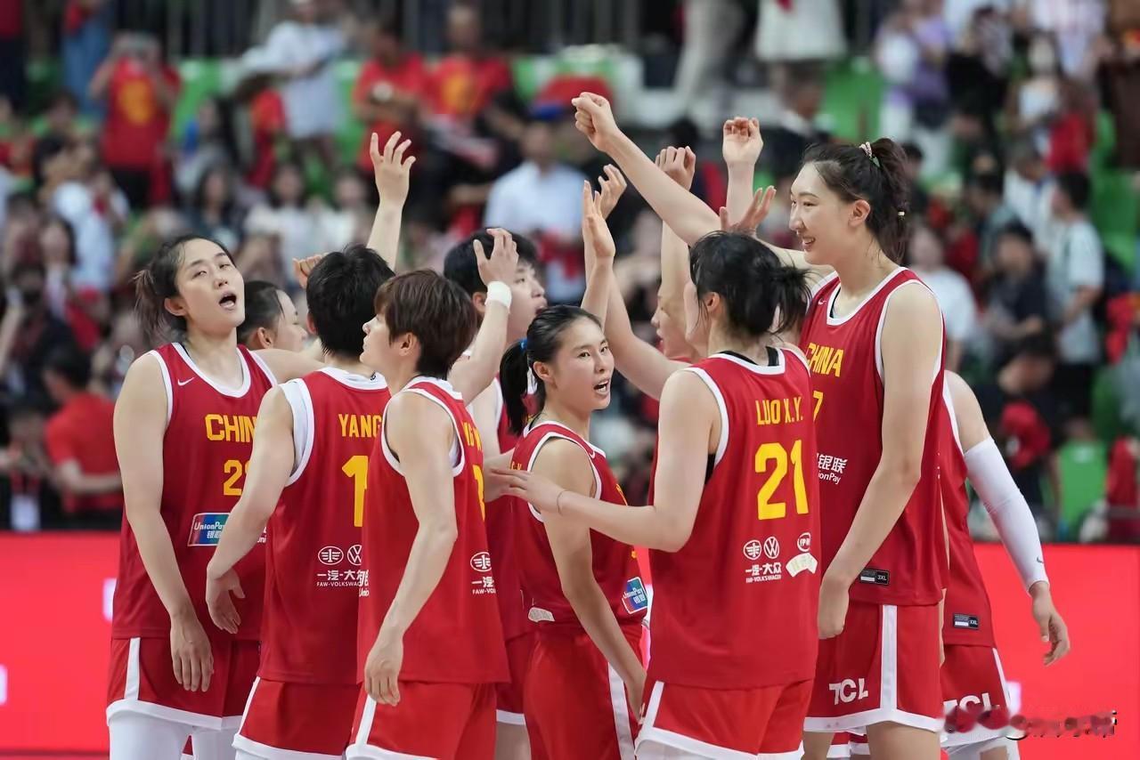 中国女篮高原集训和热身赛打完，宫鲁鸣基本可以确定以下6人为2026年女篮世界杯主