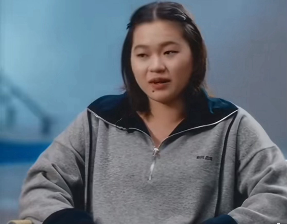 全红婵哽咽谈社交：怕连累朋友选择疏远，全网心疼这位19岁的天才少女😭家人们谁懂