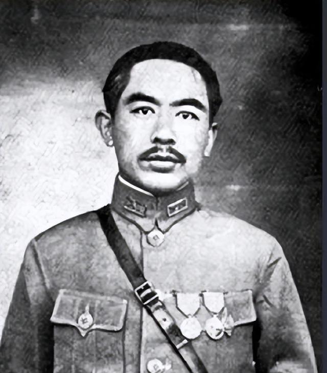 🌞1943年，毛主席的弟弟毛泽民被“新疆王”盛世才杀害，然而盛世才逃亡台湾