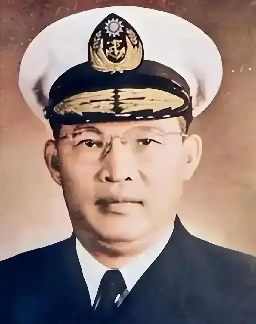1938年，薛岳怒吼要枪毙桂永清，蒋介石冷冷问了一句：你知道他岳父是谁吗？毙了！