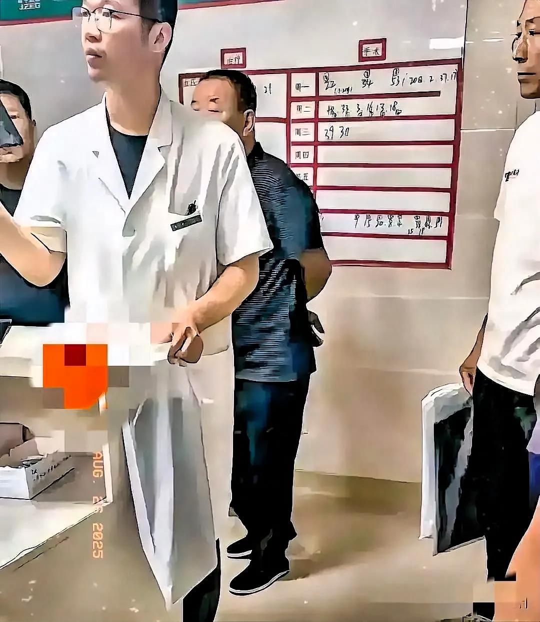 真是人间清醒！河南一位大哥查出肺癌加胃癌，医生说最多活6个月，结果家属没折腾化疗