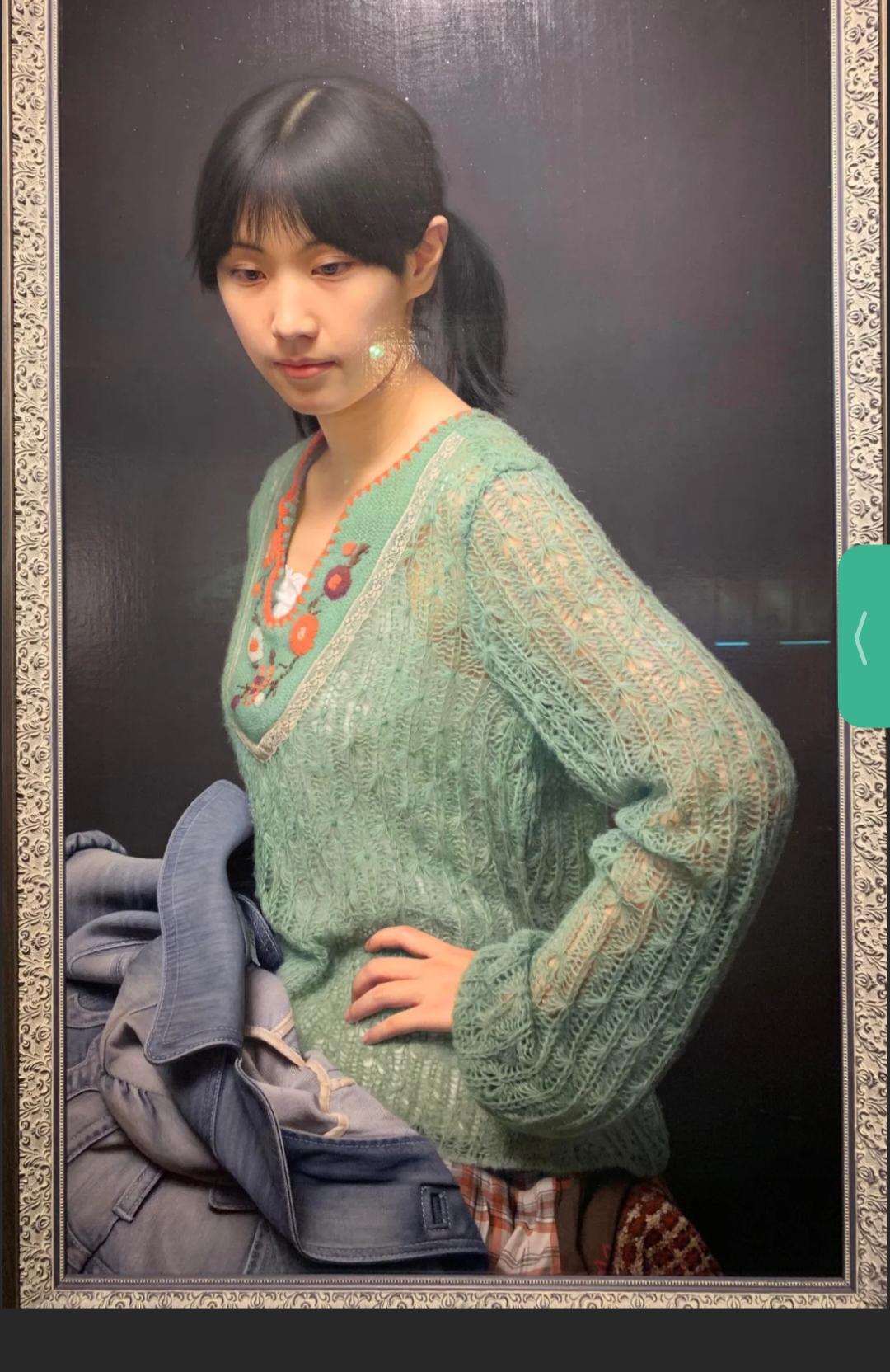 看近了才知道为啥这幅画估值能将近一个小目标了!据说这幅出自冷军之手的这幅画，卖