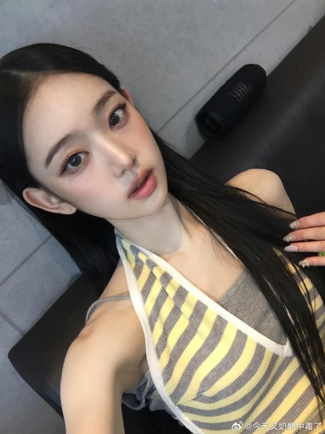 好漂亮好漂亮她好漂亮