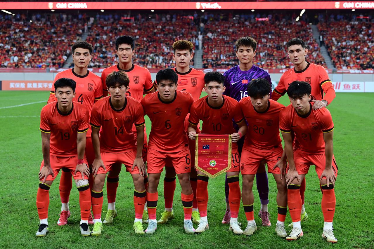 碰韩国、乌兹还是伊朗？由于最后一轮是C组先开赛，也就是说国足这个小组在开打之前