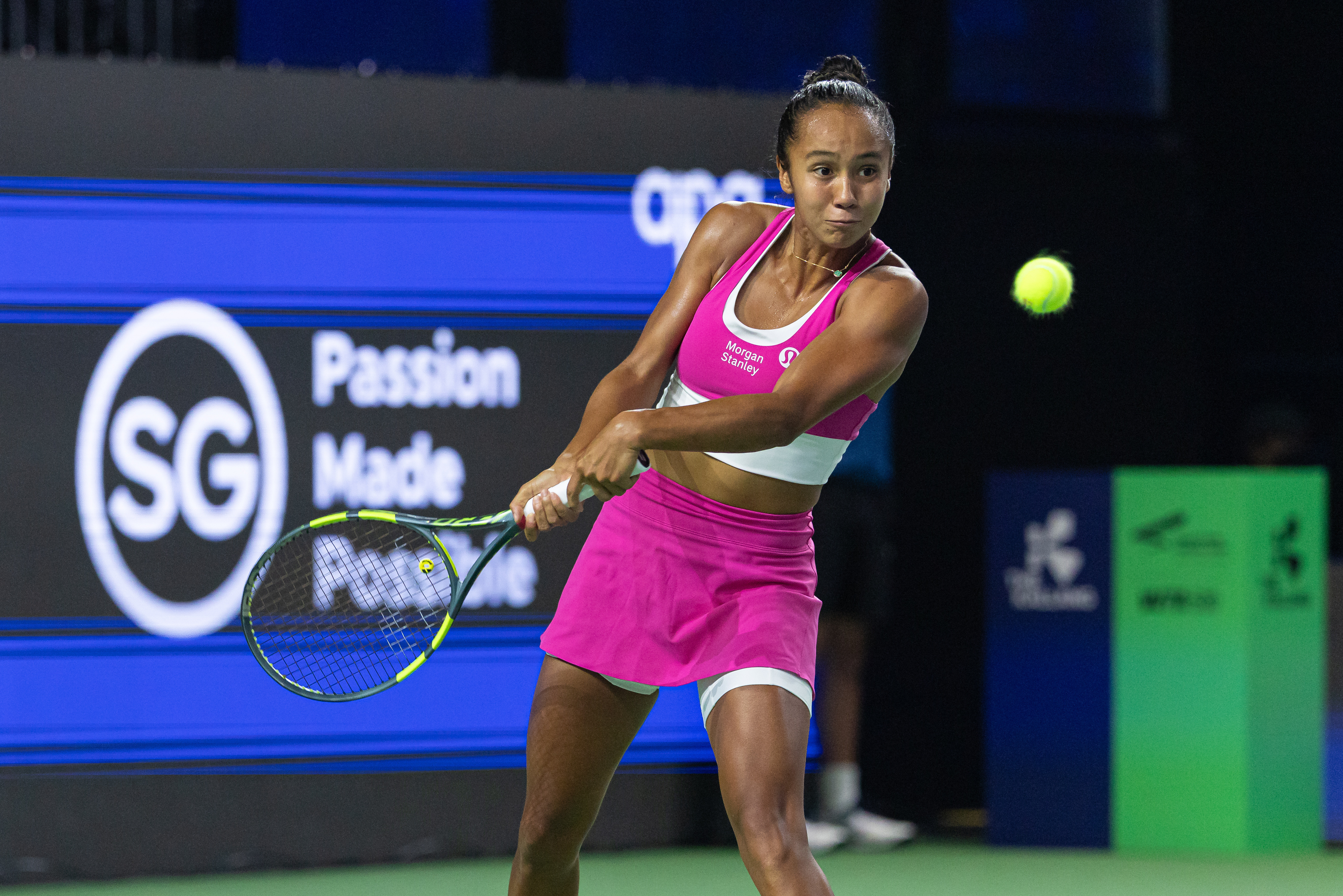 费尔南德斯重返500赛争冠战💪WTA500新加坡站半决赛，6号种子费尔南德斯以