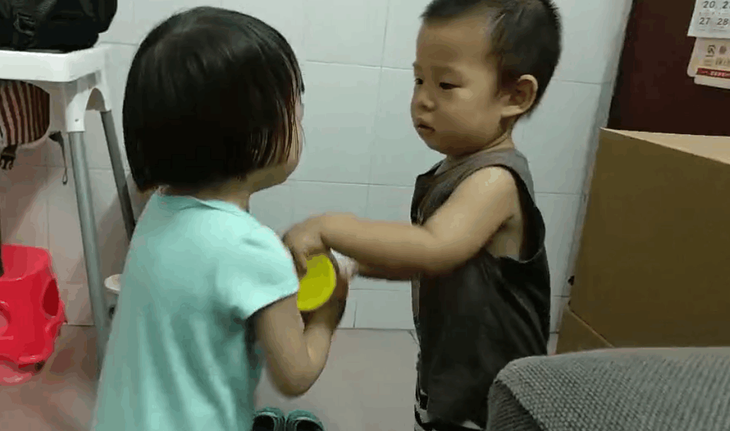 专治孩子抢东西, 你会不会教?