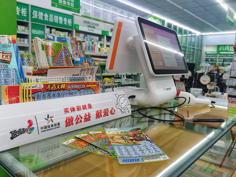 爱买福彩3D的，仅靠运气中吗？短答：中没中，基本靠运气；买不买、买多少、怎么买，靠脑子。福彩3D每天