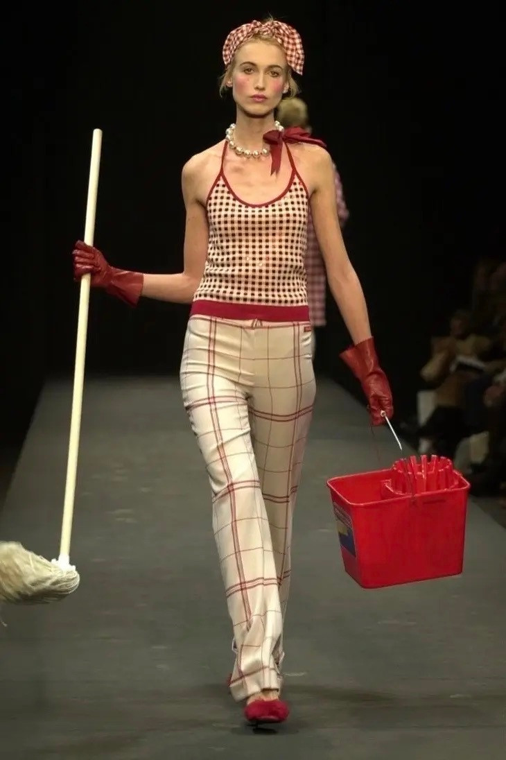 shushutong鼻祖的感觉丝绸面料穿对了真的好显贵气慵懒又精致….🫧?