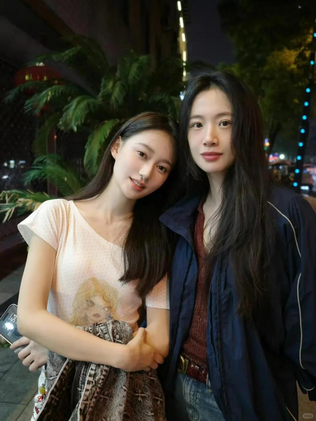 这一刻...瞬间对漂亮产生了焦虑...​​​