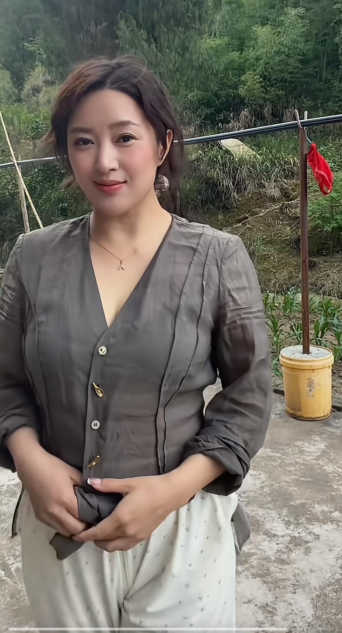 农村姑娘心动吗