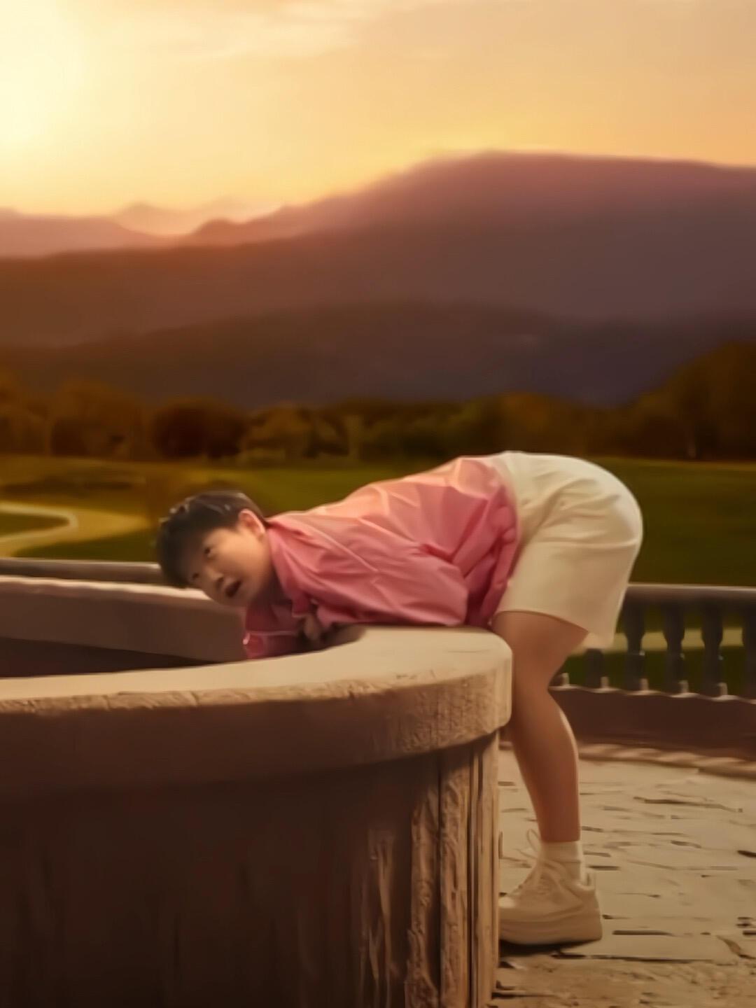 怎么说服莎莎的，莎粉一看，古灵精怪谁家的小孩子探索奇遇世界，好奇宝宝！哈哈哈哈