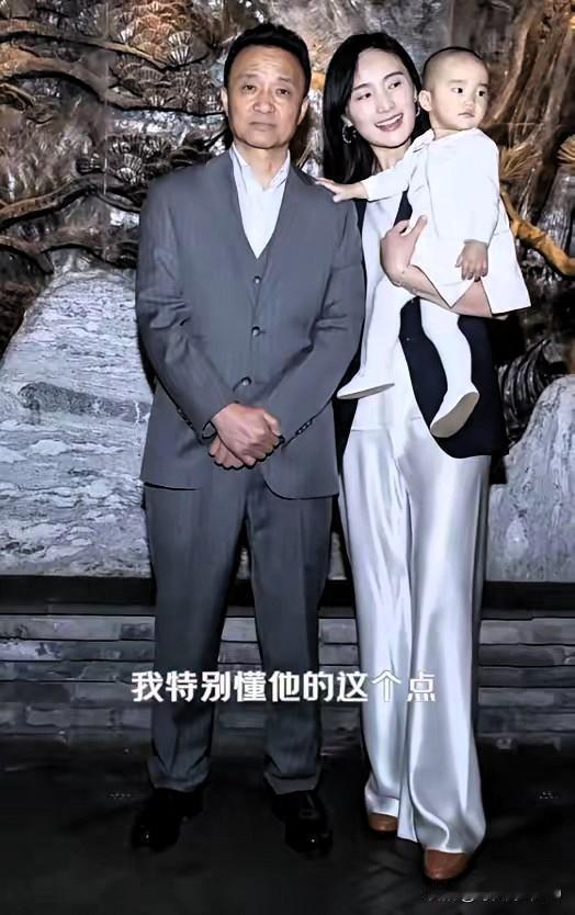 李亚鹏前妻海哈金喜的家庭背景她根本不是普通素人，背后家庭底蕴藏得太深了！很