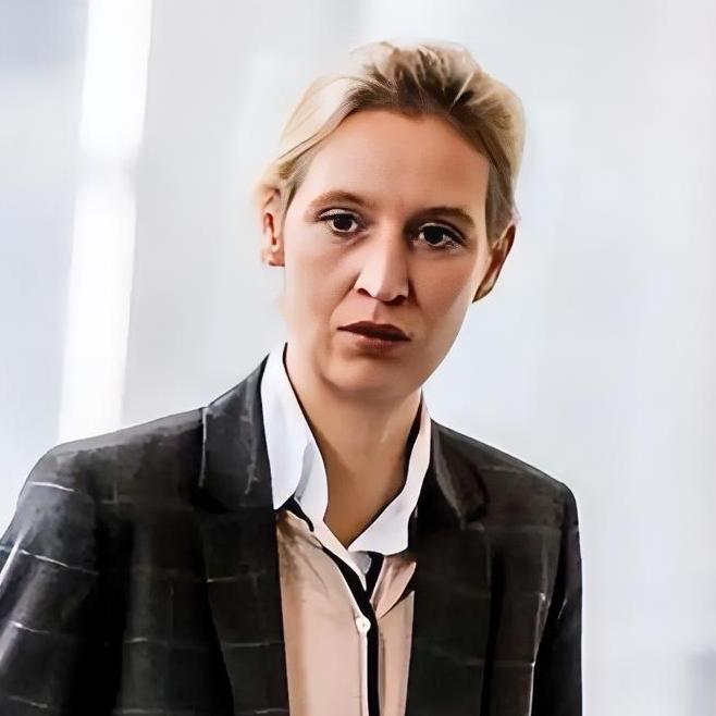 德国选择党那位党主席魏德尔讲了一个滑稽笑话近日，魏德尔说：负责格陵兰岛的北约