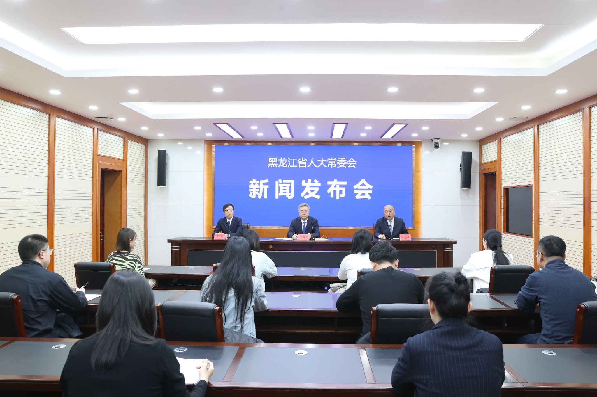 《黑龙江省优化营商环境条例》将于2026年3月1日起正式施行