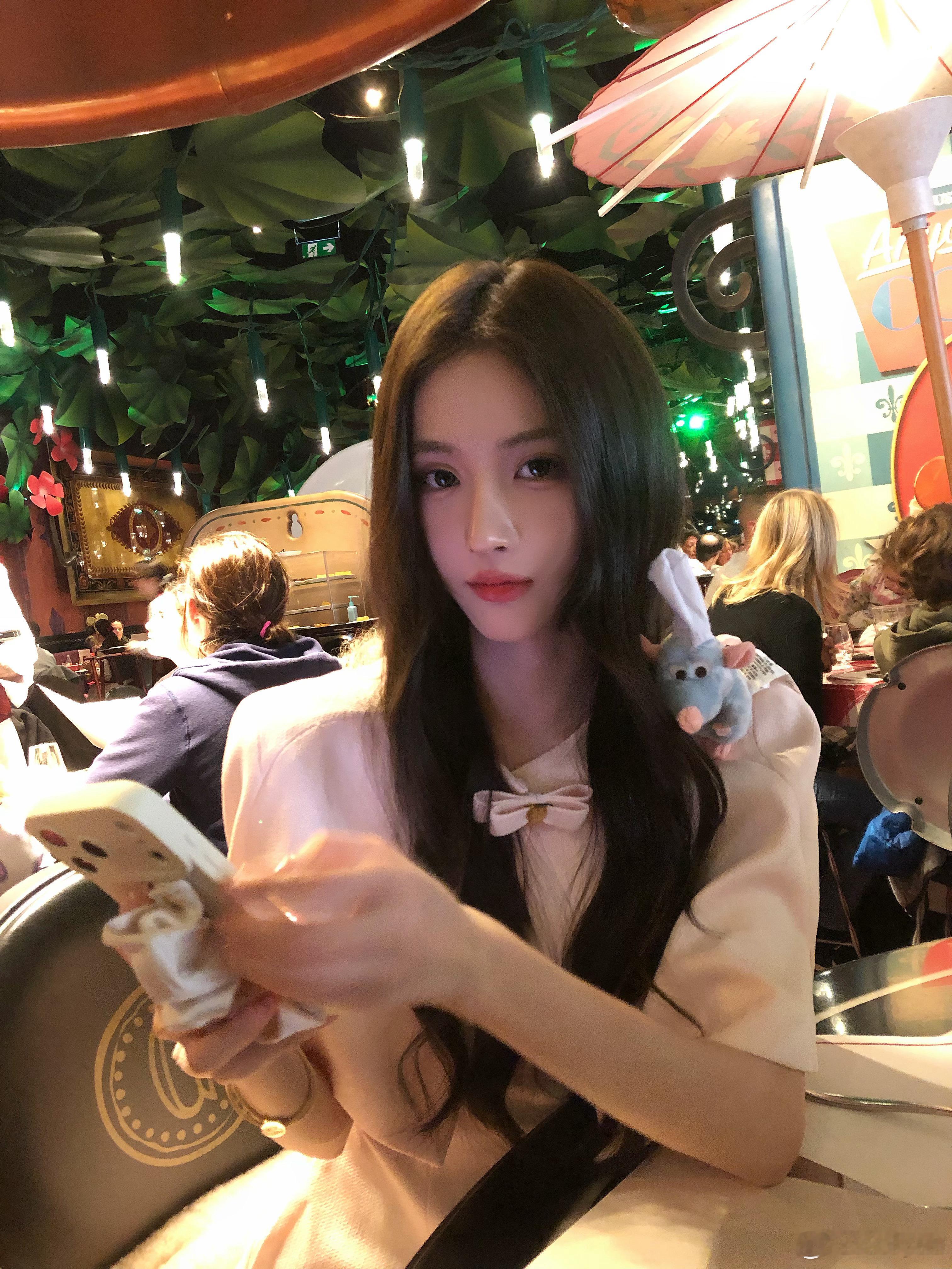 目标是去完全世界的迪士尼​​​