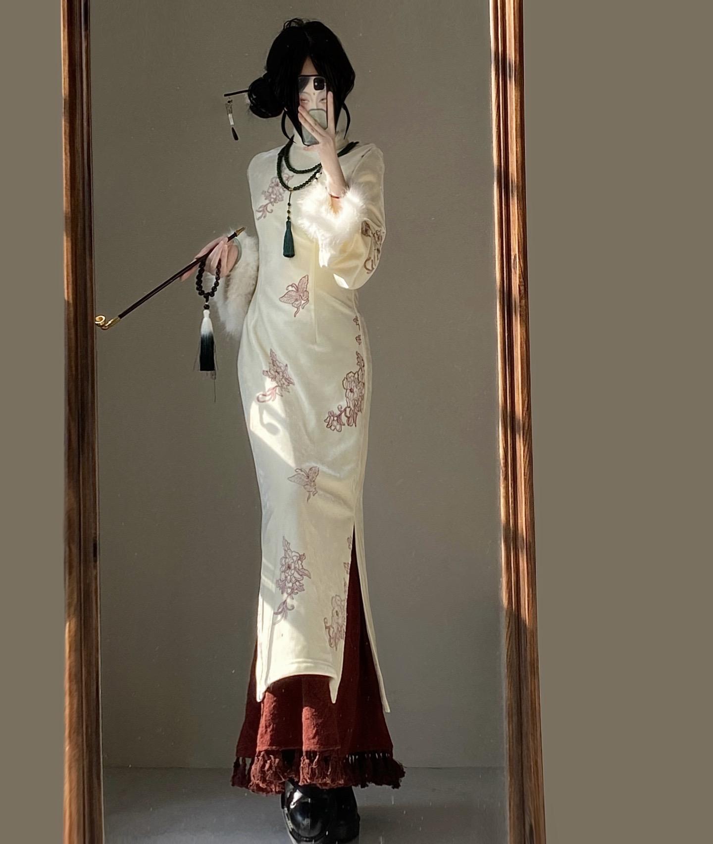 “过客何须千千结…”