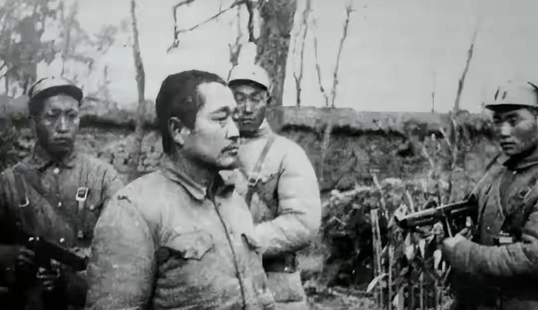 杜聿明被俘虏，陶勇六菜一汤款待，粟裕下令：必须保证其生命安全1949年1月1