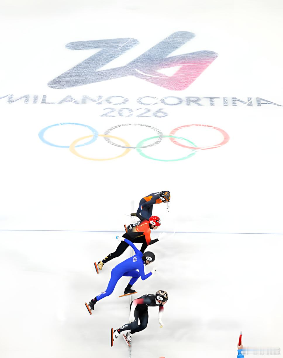 林孝埈从不怕重来一次今天凌晨，林孝埈站在短道速滑男子1000米1/4决赛的赛场之