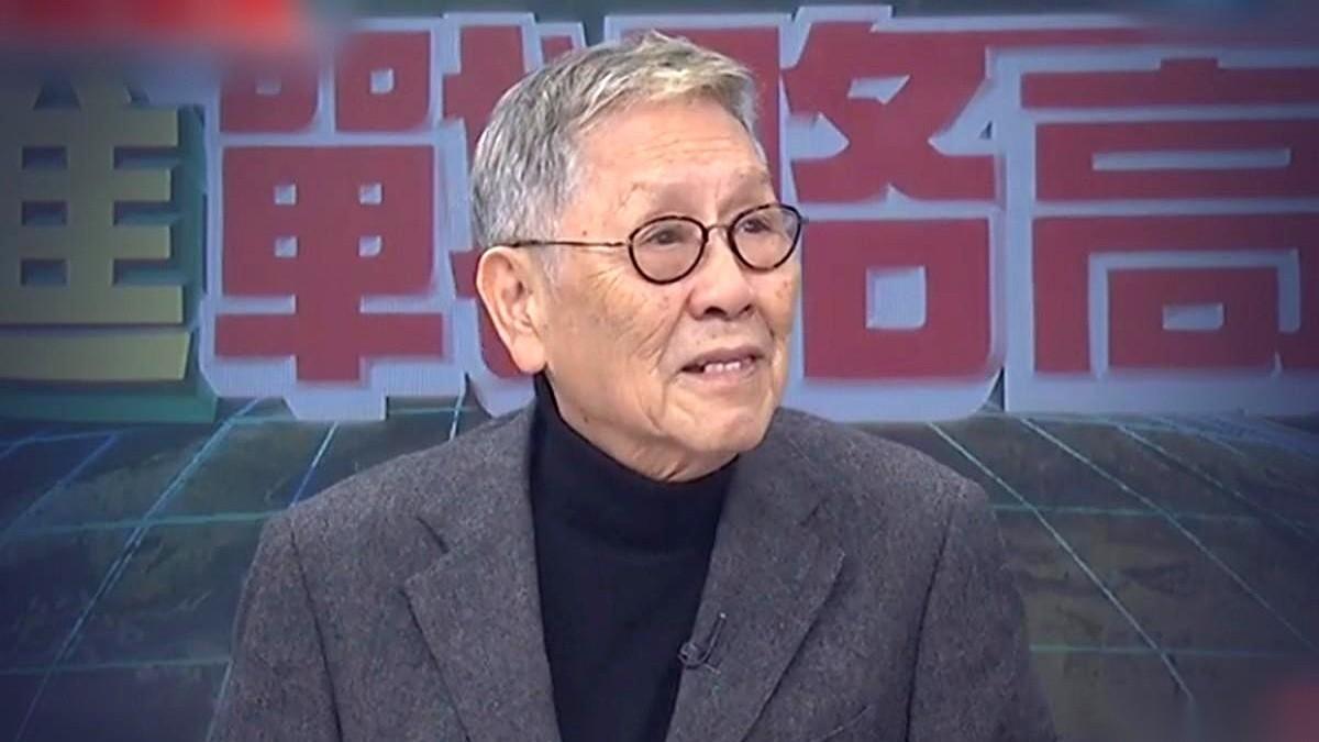 一块芯片，价格从90美元直接砸到10美元。美国媒体炸了，反过来指着鼻子喊：“都