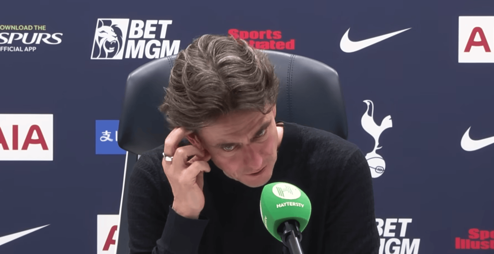 弗兰克: 我知道首发名单昨天就在社媒上疯传, 不担心有内鬼