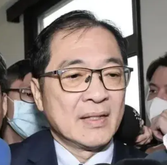 台湾地区法务部门负责人郑铭谦于今日针对国民党指控法院前日驳回国民党台北市党部主委