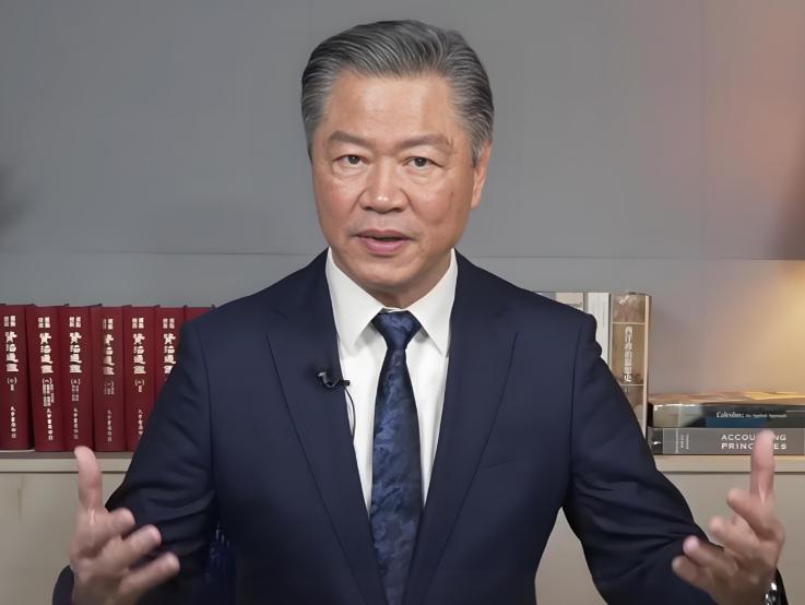 赖岳谦：中美将在黄岩岛开战？ 他原话是这么说的：美中有没有可能交战于黄岩岛，