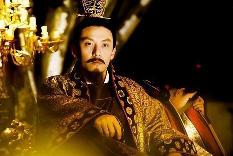 戏子皇帝李存勖，如何评价？战神变戏痴，三年败江山，一生实在太唏嘘！后唐皇宫