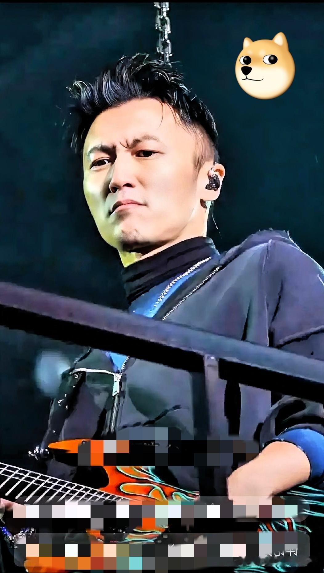 谢霆锋这场演唱会帅了半辈子。。。开的相当火爆！不知道大家有没有看过火爆的场