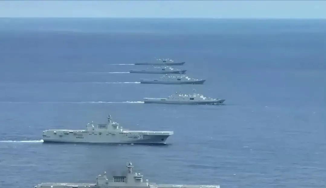 中国最先超越美国的会是军事力量！中国空军在2030年左右就会超越美军！目前沈