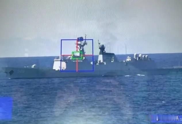 菲律宾：中国054A护卫舰被锁定，随时开火。近日，菲律宾海军宣称，在12月17